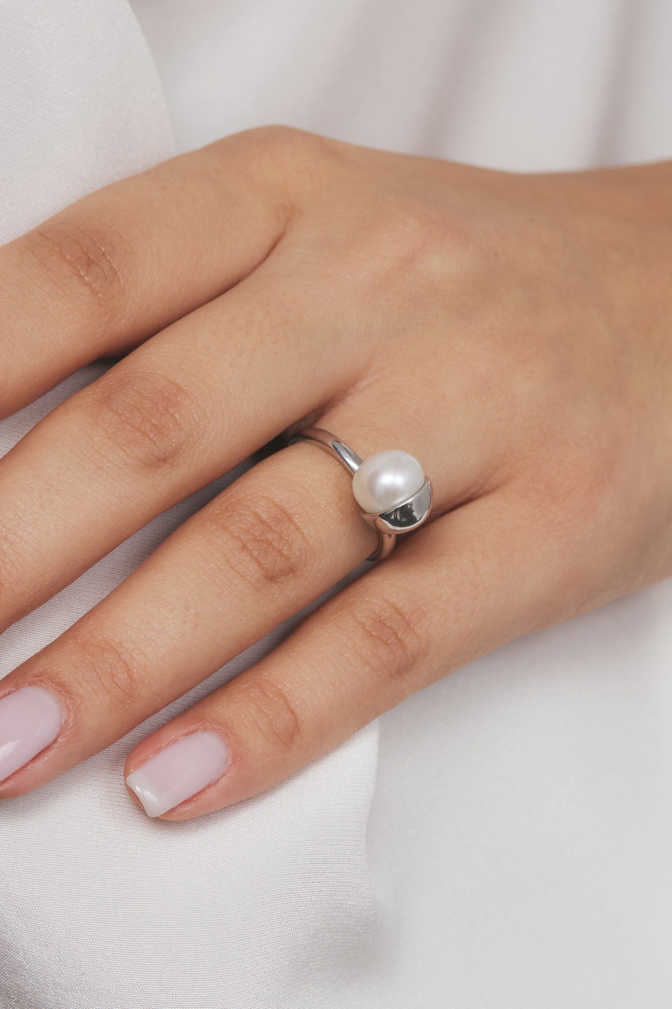 Ring Acorn Pearl LisaConcept