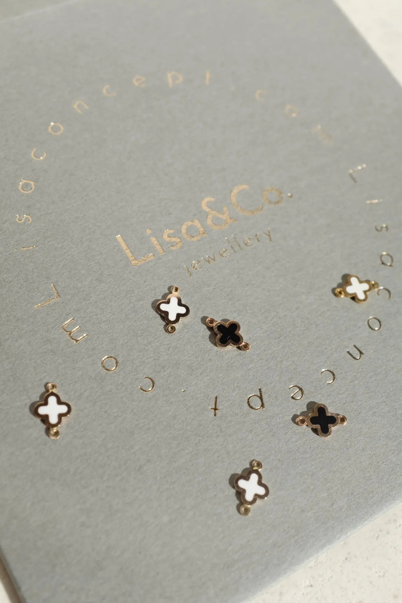 Armband Joy - white Lisa&Co.