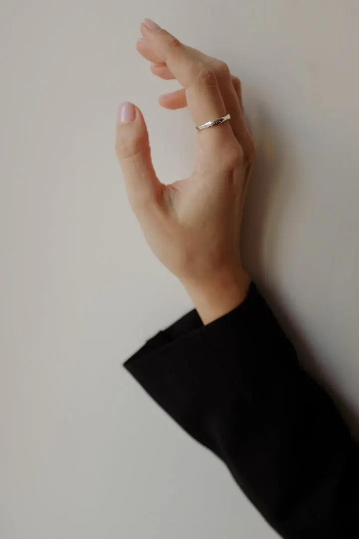 Ring Waved LisaConcept