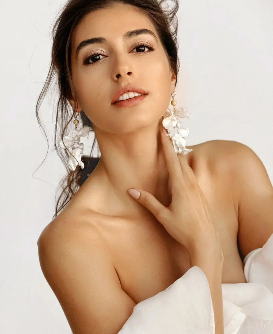 Ohrringe White Keshi Pearls • Gold 14K LisaConcept